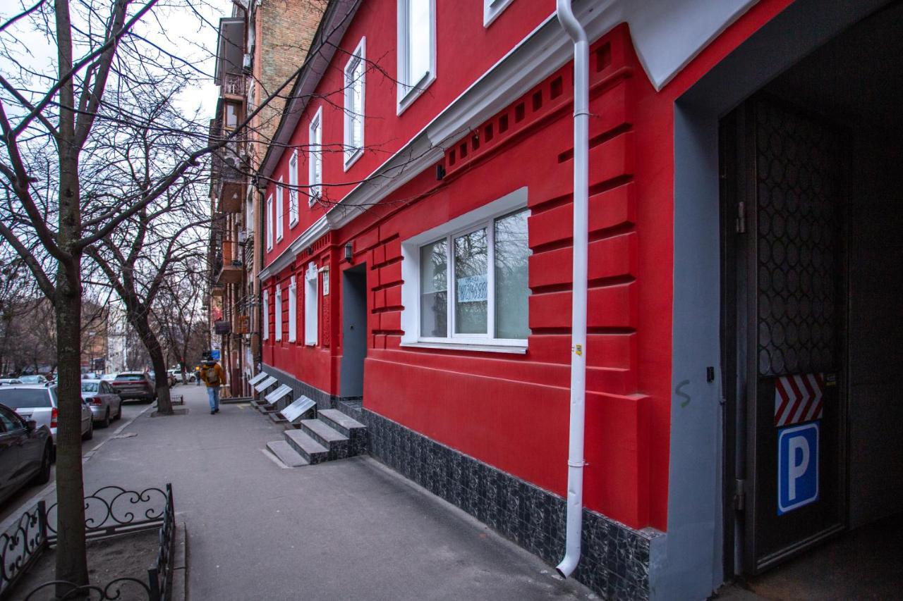 P2B hostel&bar Kiev Exterior foto